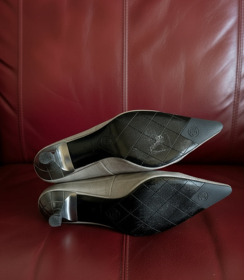 7US SILVER CHANEL POINTED TOE