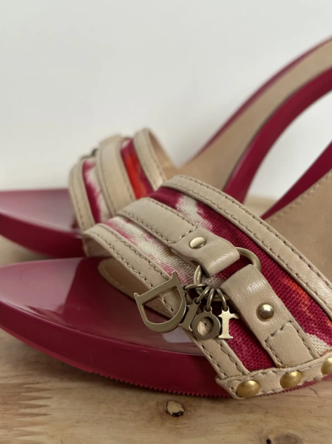 7US Christian Dior Red Cream Mules